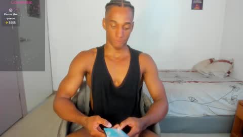 Snapshot of malkongarcia chatting on 09.19.25 malkongarcia online show from 09.19.25