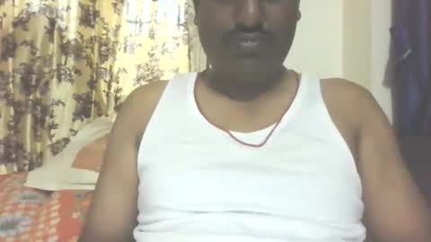 Snapshot of mallik63040 chatting on 11.03.25 Sree0703 online show from 11.03.25