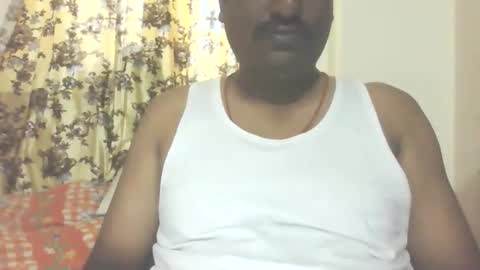 Snapshot of mallik63040 chatting on 11.10.25 Sree0703 online show from 11.10.25