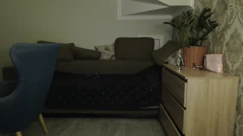 Snapshot of mallinia chatting on 11.03.25 mallinia online show from 11.03.25