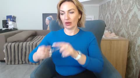 mallinia online show from 04.07.26