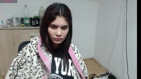 mallorymyers online show from 11.05.25