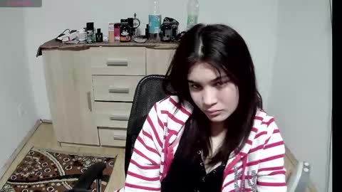 mallorymyers online show from 01.16.26