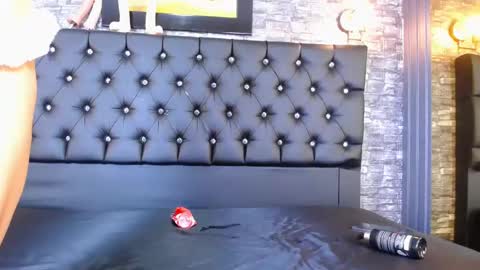 Snapshot of malory_cortez chatting on 11.08.25 Malory online show from 11.08.25