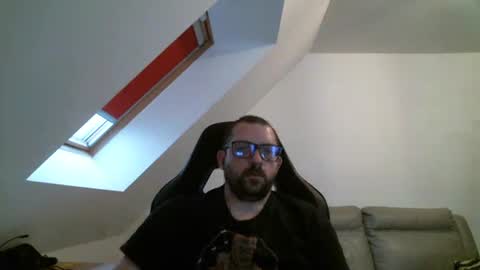 Snapshot of malou2927 chatting on 05.12.26 breton online show from 05.12.26