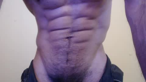 Snapshot of maluma4you chatting on 04.18.26 maluma4you online show from 04.18.26