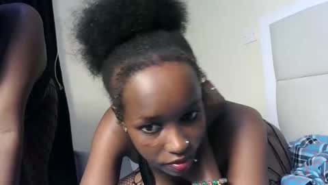 mamaa online show from 02.13.25
