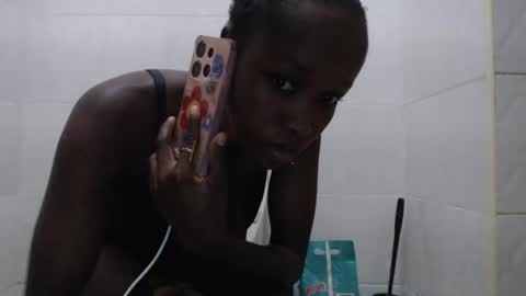 mamaa online show from 02.21.25