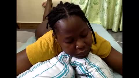 mamasita2023 online show from 10.16.25