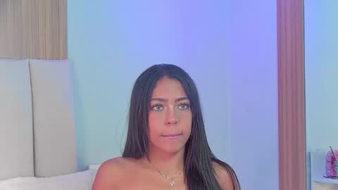 Snapshot of mami_natacha19x chatting on 10.17.25 nati online show from 10.17.25