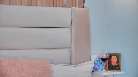 Snapshot of mami_natacha19x chatting on 11.07.25 nati online show from 11.07.25