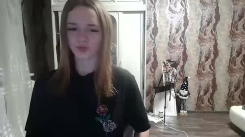 Mamie Trish online show from 01.13.25