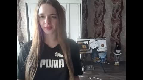 Mamie Trish online show from 02.22.25