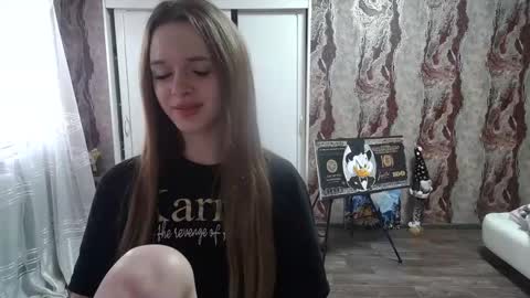 Mamie Trish online show from 03.02.25