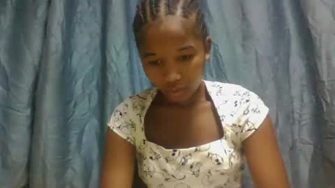 mamieriela online show from 03.08.26