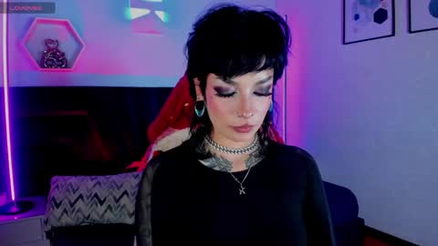 Snapshot of mamushka_ chatting on 05.07.26 online show from 05.07.26