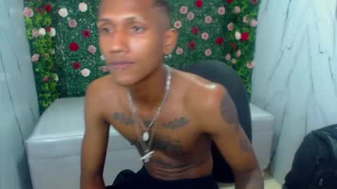 man_san11 online show from 11.04.25