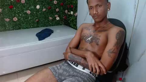 man_san11 online show from 12.13.25