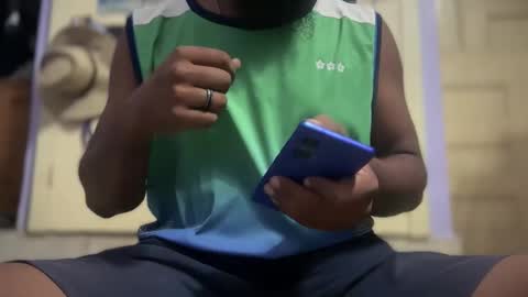 mananmathew95 online show from 09.24.25