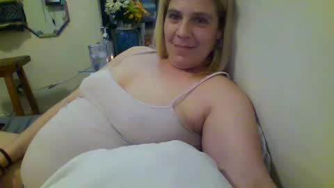 mindy22 online show from 03.11.25