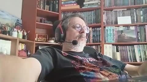 Snapshot of mandrawhore chatting on 10.30.25 mandrawhore online show from 10.30.25