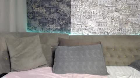 Mandy  online show from 01.12.25