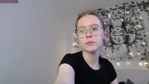 Mandy online show from 09.26.25