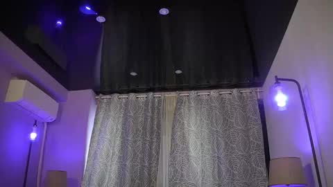 Snapshot of mandypeas chatting on 03.03.26 Anto Lovense is Active My pleasure is in your hands Private is Open online show from 03.03.26