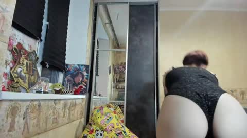 Snapshot of mandyshine chatting on 04.29.26 Mandy online show from 04.29.26