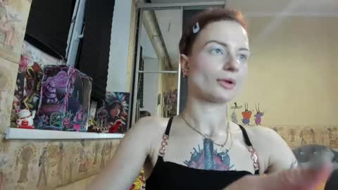 Snapshot of mandyshine chatting on 05.07.26 Mandy online show from 05.07.26