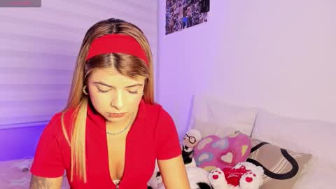 Snapshot of manelyk_10 chatting on 02.11.26 online show from 02.11.26