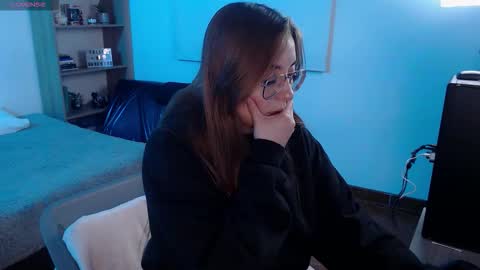 Snapshot of mangxx chatting on 10.02.25 Danny online show from 10.02.25