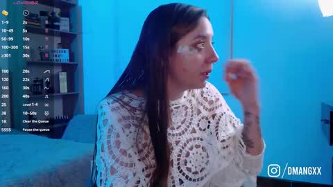 Snapshot of mangxx chatting on 11.04.25 Danny online show from 11.04.25