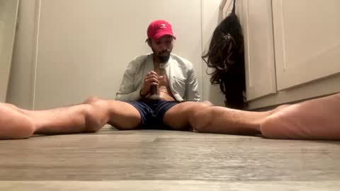 Snapshot of mani4sexy chatting on 12.12.24 Mani4sexy online show from 12.12.24