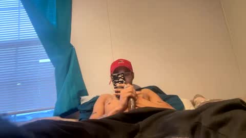 Snapshot of mani4sexy chatting on 02.27.25 Mani4sexy online show from 02.27.25