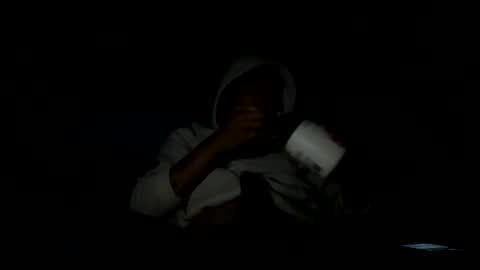 Snapshot of mani4sexy chatting on 10.10.25 Mani4sexy online show from 10.10.25