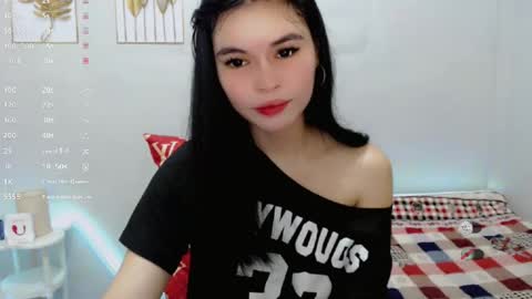 Snapshot of manilynforyou chatting on 10.03.25 manilynforyou online show from 10.03.25