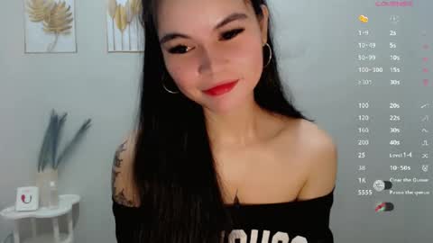 Snapshot of manilynforyou chatting on 11.04.25 manilynforyou online show from 11.04.25