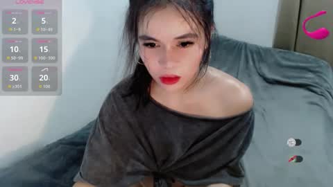 Snapshot of manilynforyou chatting on 11.11.25 manilynforyou online show from 11.11.25