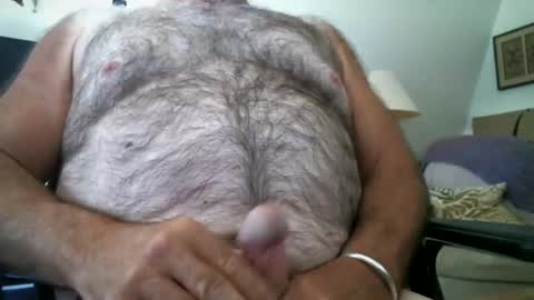 Snapshot of manleg439 chatting on 09.25.25 manleg439 online show from 09.25.25