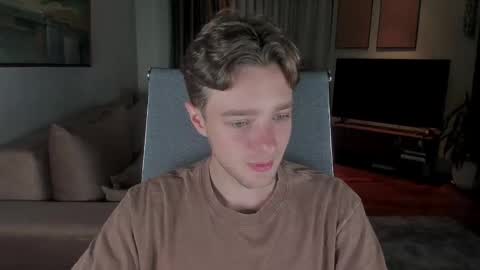 Snapshot of mannyforreal chatting on 10.07.25 mannyforreal online show from 10.07.25