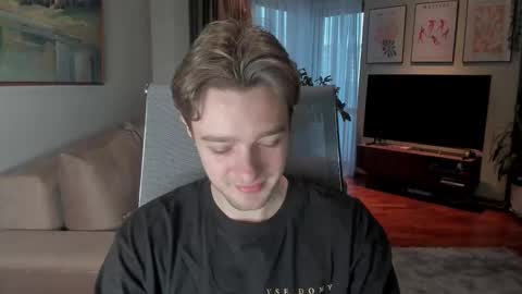 Snapshot of mannyforreal chatting on 10.30.25 mannyforreal online show from 10.30.25