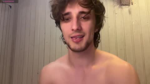 Snapshot of manolein chatting on 01.23.25 manolein online show from 01.23.25