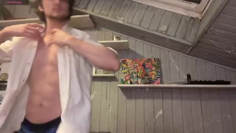 Snapshot of manolein chatting on 01.26.25 manolein online show from 01.26.25