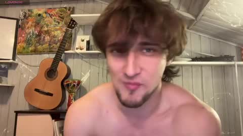 Snapshot of manolein chatting on 02.20.25 manolein online show from 02.20.25