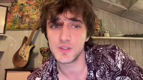 Snapshot of manolein chatting on 03.03.25 manolein online show from 03.03.25