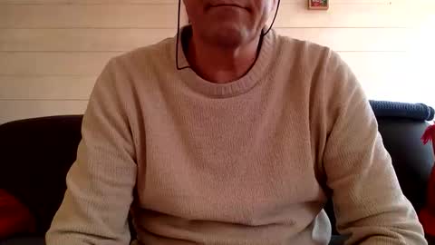 Manpo online show from 10.13.25