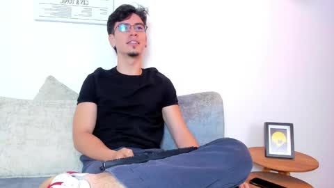 manu online show from 03.18.26