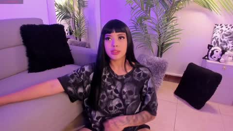 Manu Velez  online show from 12.29.24