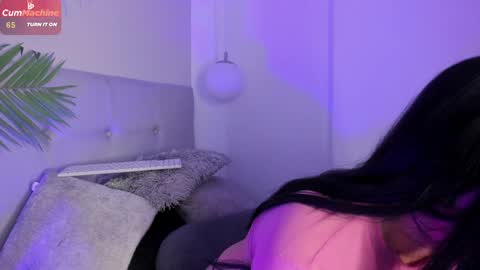 Manu Velez  online show from 01.13.25